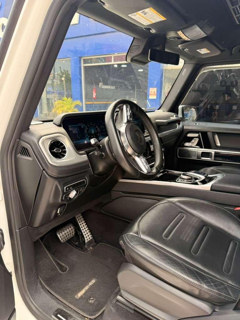 2022 Mercedes-Benz G-Class (G-Wagon) available for hire in Lagos, photograph 3