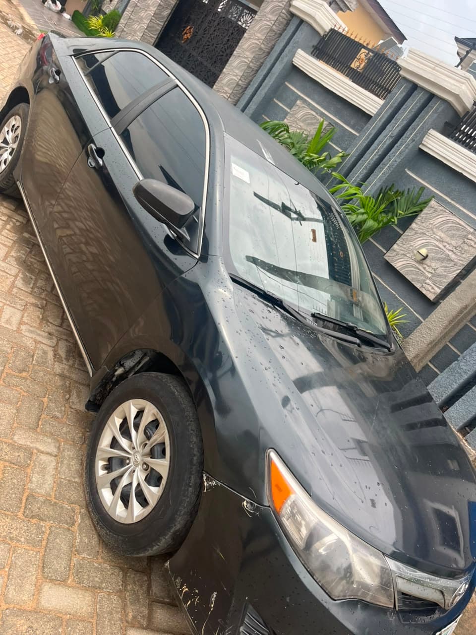 2013 Toyota Camry available for hire in Lagos, photograph 3