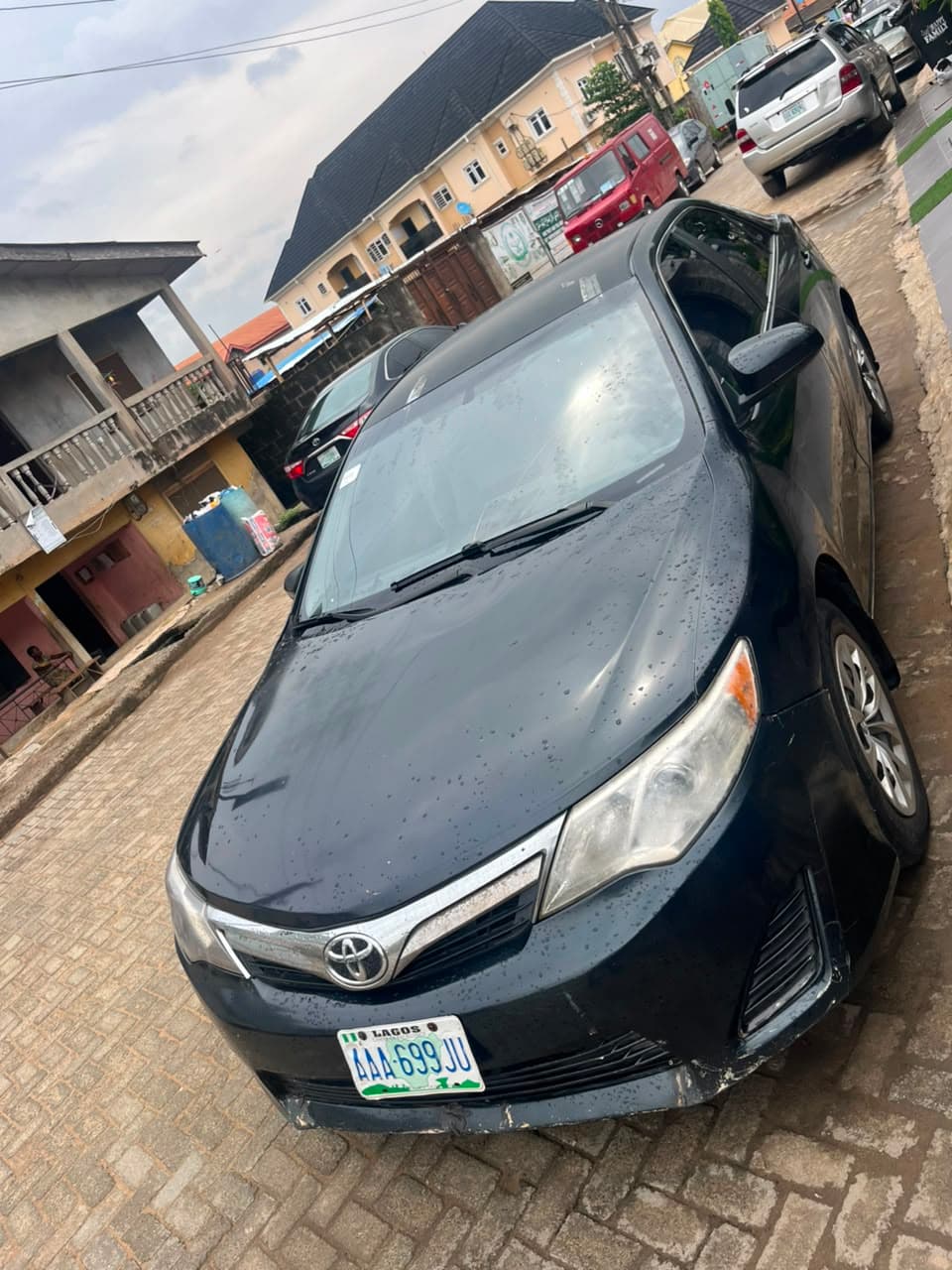 2013 Toyota Camry available for hire in Lagos, photograph 4