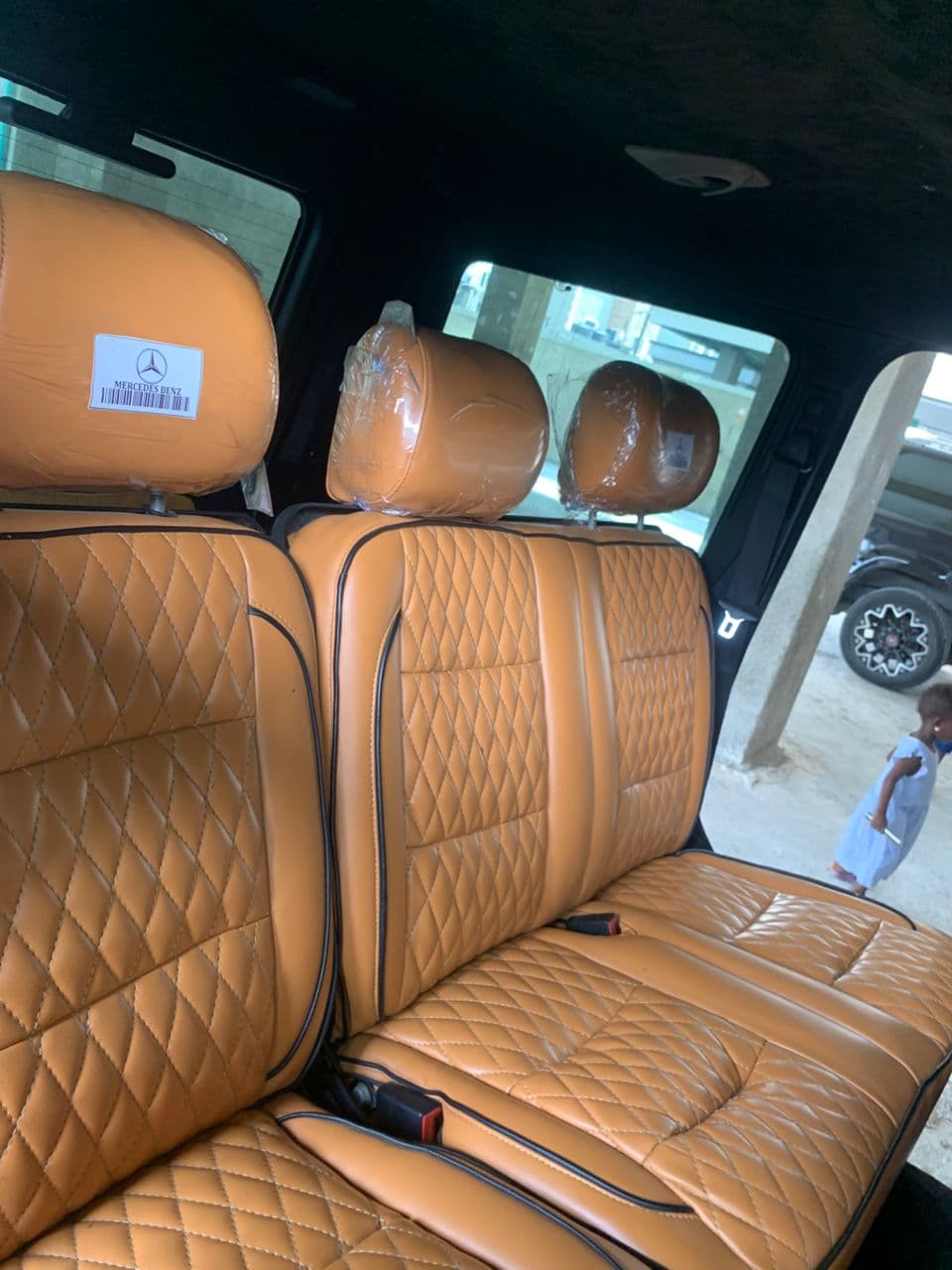 2012 Mercedes-Benz G-Class (G-Wagon) available for hire in Lagos, photograph 2