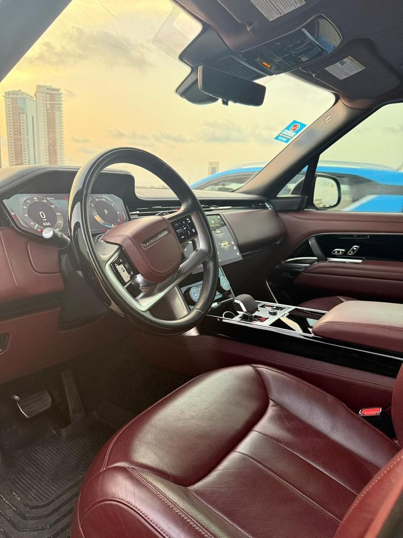 2024 Range Rover Autobiography available for hire in Lagos, photograph 2