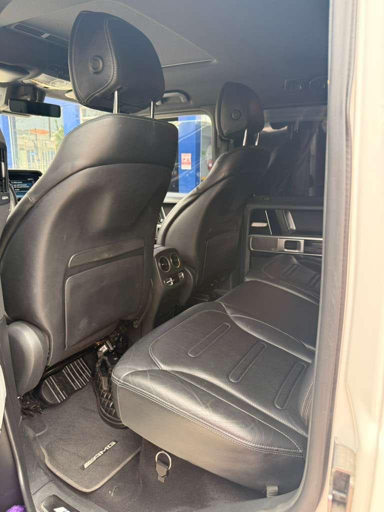 2022 Mercedes-Benz G-Class (G-Wagon) available for hire in Lagos, photograph 4