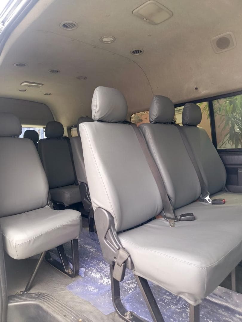 2016 Toyota Hiace available for hire in Lagos, photograph 4