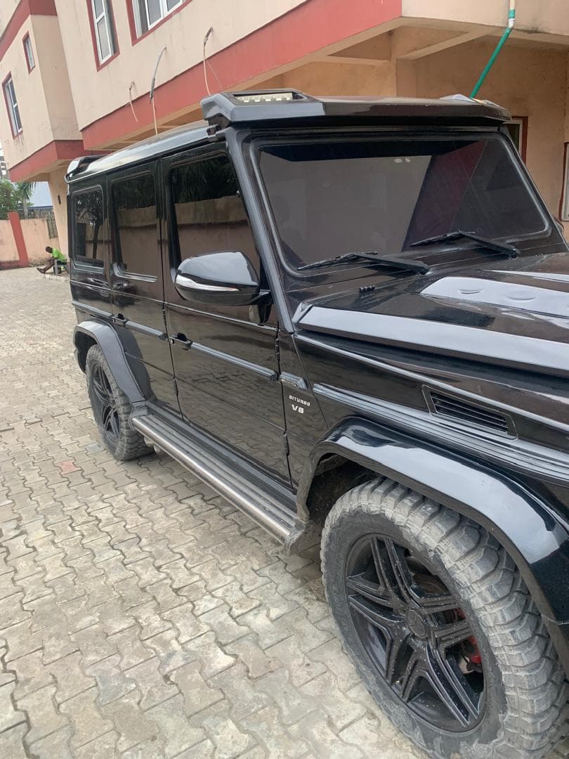 2012 Mercedes-Benz G-Class (G-Wagon) available for hire in Lagos, photograph 5